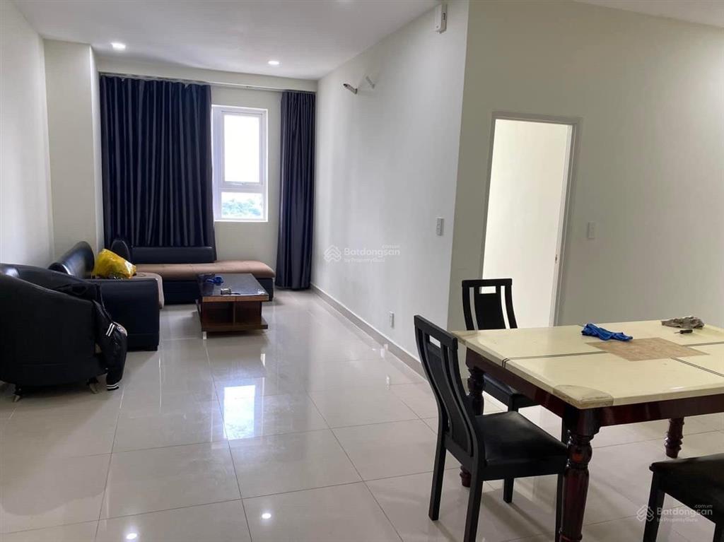 1 căn ngay trên tòa tttm 79m2 4,2 tỷ bao sang tên