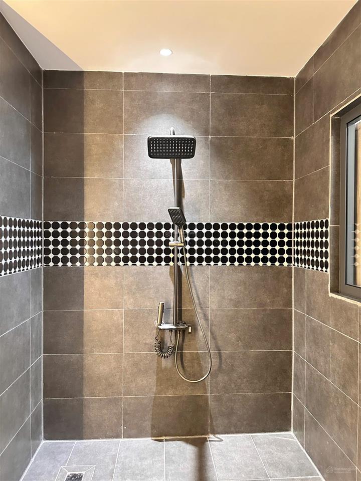 Hiếm 1 căn 79m2 2pn 2wc full nội thất