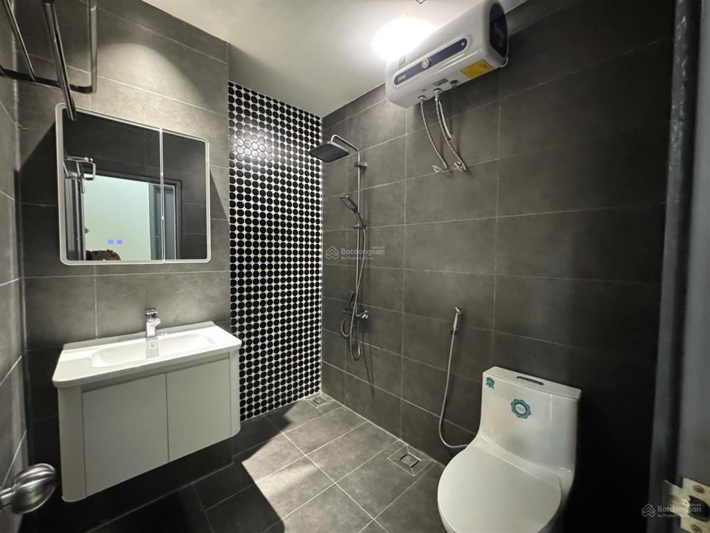 Hiếm 1 căn 79m2 2pn 2wc full nội thất