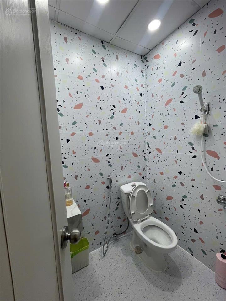 Nhà trống 2pn 2wc 60m2 3,4 tỷ bao sang tên