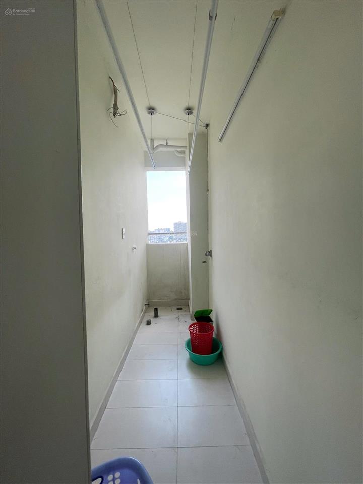 Hiếm 79m2 2pn 2wc 3t900 bao sang tên