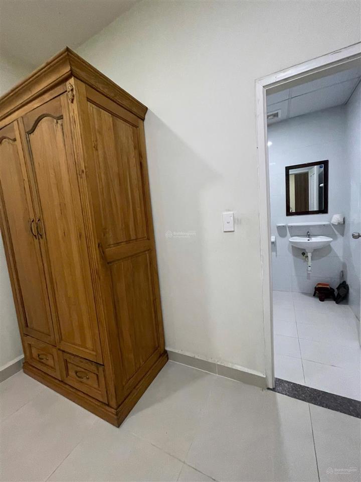 Hiếm 79m2 2pn 2wc 3t900 bao sang tên