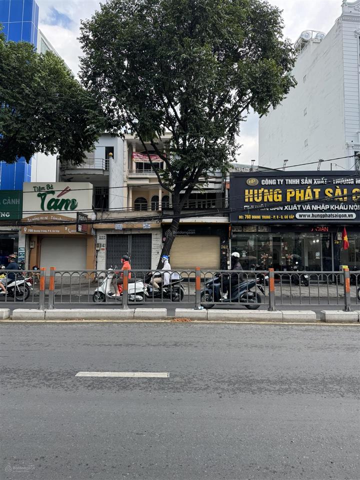 Cách 1 căn nữa là góc 2 mặt tiền quang trung p.8 gv  ngang gần 4.7m  kết cấu 3 tầng kinh doanh