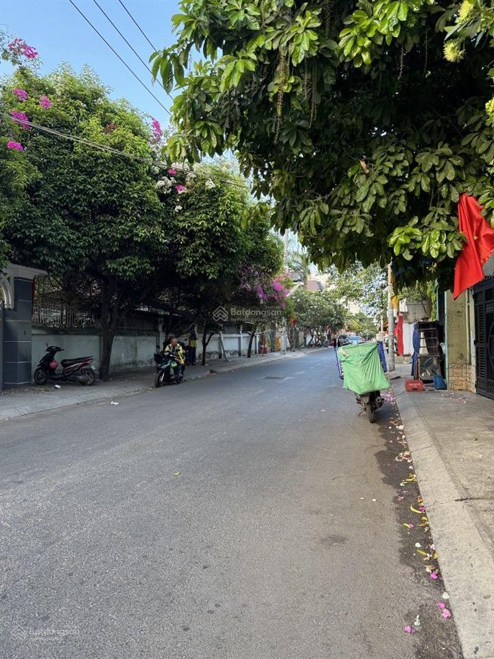 Chỉ 100tr/m2 view sông đường 25m tiện xây hotel hoặc làm nhà hàng giống phong cua