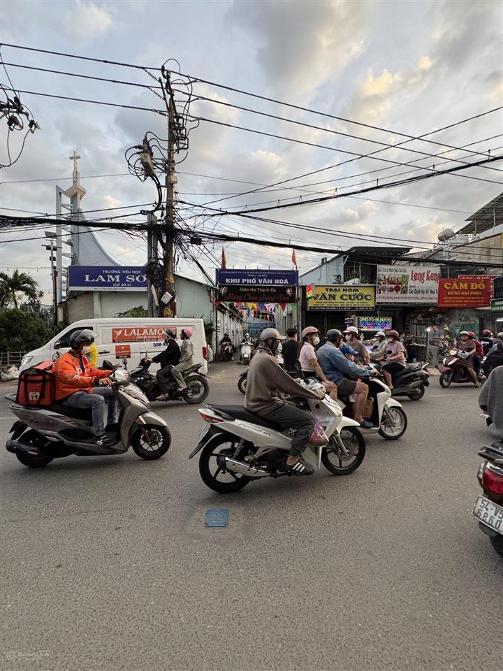 Hiếm có! khuôn đất 8,2x30 mặt tiền phạm văn chiêu, tối ưu để khai thác dòng tiền lớn!