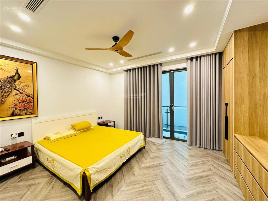 Bán nhà riêng 13,1 tỷ, 45m2 x 6 tầng tại bạch mai, hai bà trưng, nhà mới hiện đại,gần phố,ngõ thông