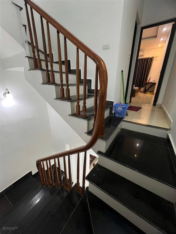 Bán nhà riêng phố hồng mai, bạch mai, hai bà trưng, 13,3 tỷ, 45 m2 x 5 tầng. ô tô đỗ, nhà mới đẹp