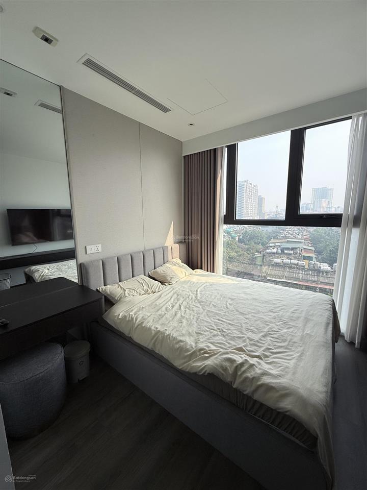 Bán căn hộ imperia sky garden, 423 minh khai 76m2 với 2pn, 2wc. giá chỉ 8.3 tỷ. full nội thất vip.