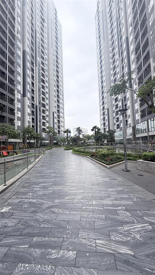 Bán căn hộ imperia sky garden cao cấp, giá 8,3 tỷ, 77m2 2pn, view đẹp tại minh khai, hai bà trưng