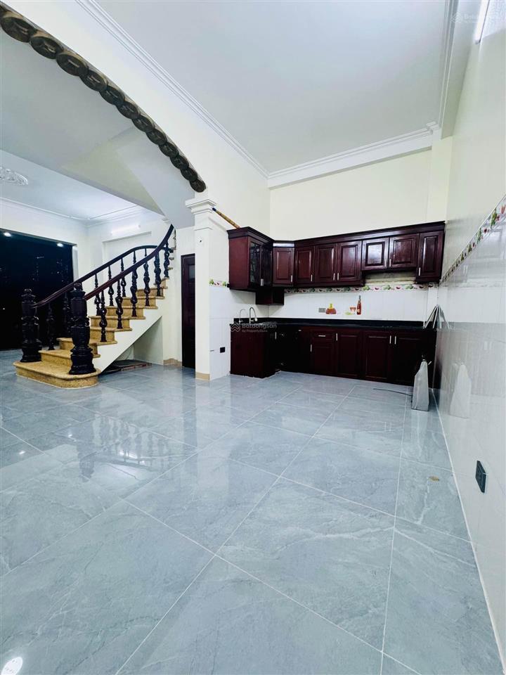 Bán nhà riêng phân lô vỉa hè tại đại la, giá 22 tỷ, 66m2 x 4 tầng, mặt tiền 5m. khu ở vip, vp đẹp.