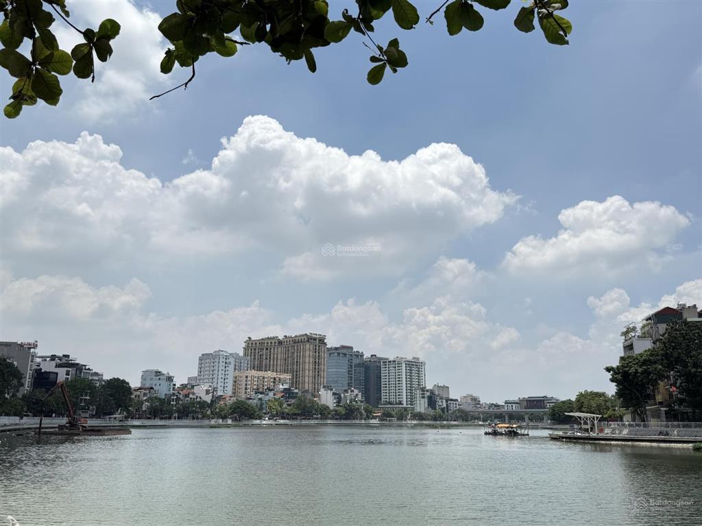 Bán nhà mặt phố thanh nhàn, 32 tỷ, 61m2 x 5 tầng, view công viên. lô góc, kinh doanh vip sầm uất