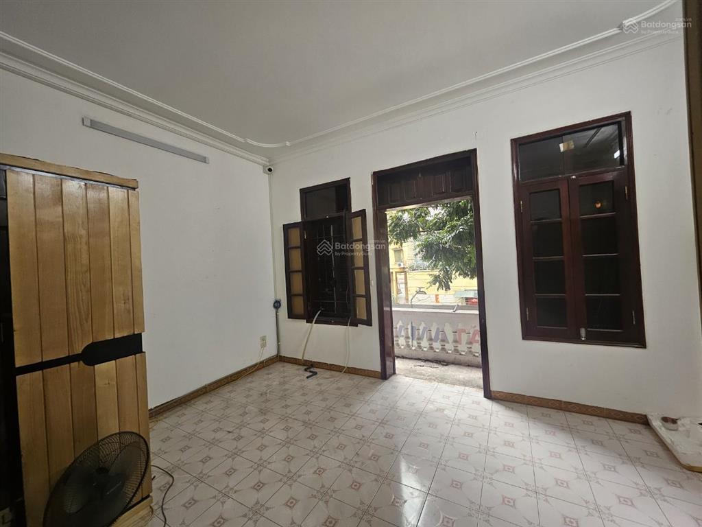 Bán nhà mặt phố kim ngưu, giá cực chất 30.5tỷ, 60m2 x 5 tầng. vỉa hè, vp đẹp, kinh doanh sầm uất...