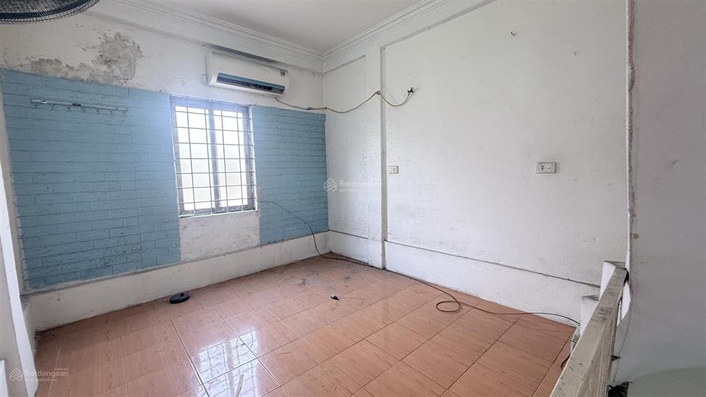 Bán nhà mặt phố nguyễn văn trỗi, 3,8 tỷ, 10m2, 4 tầng, kinh doanh cửa hàng, vỉa hè. hàng hiếm