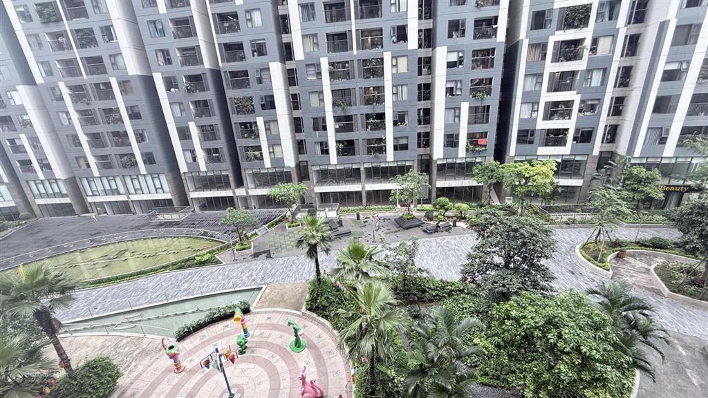 Bán chung cư đẹp tại minh khai, 7,9 tỷ, 78m2, 2pn, 2wc, pháp lý đầy đủ. cc mới đẹp, times city...