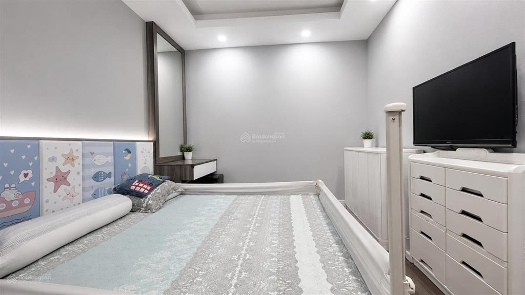 Bán căn hộ imperia sky garden cao cấp, giá 7,9 tỷ, 77m2 2pn, view đẹp tại minh khai, hai bà trưng