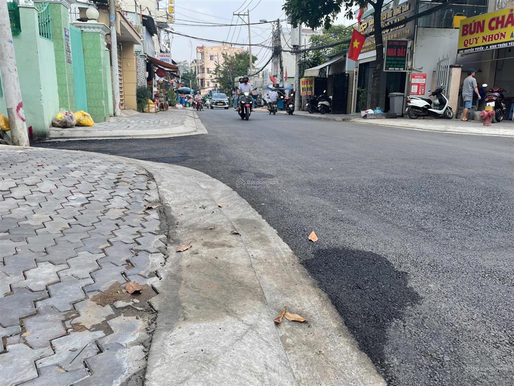 Chủ nhà gửi bán gấp lô đất 248m2, góc 2 mặt tiền đường nguyễn tuyển, bình trưng tây, q. 2 giá tốt