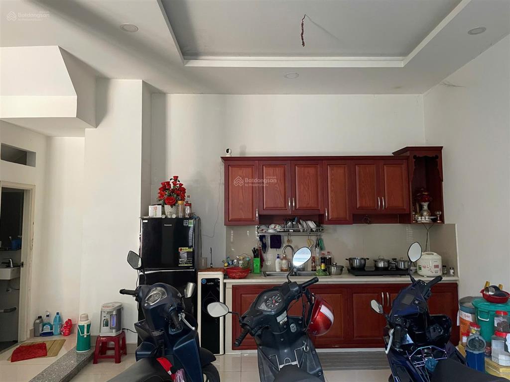 Bán nhà mới rất đẹp kiên cố 62m2, 4 tầng, 5pn, 6wc, hẻm ô tô lê văn thịnh, quận 2 giá tốt