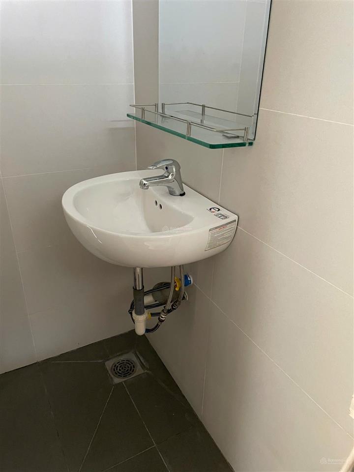 Bán nhà mới rất đẹp kiên cố 62m2, 4 tầng, 5pn, 6wc, hẻm ô tô lê văn thịnh, quận 2 giá tốt