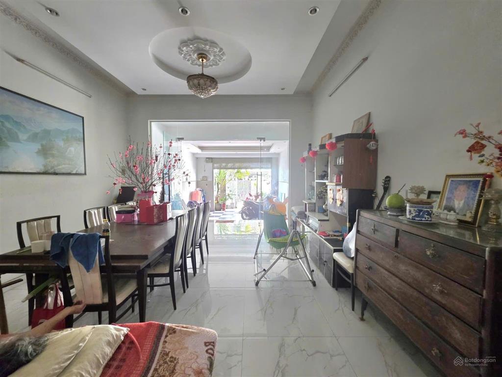 Bán gấp nhà 3 tầng 117m2 mặt tiền đường số 7m của p. bình trưng tây, q. 2 chỉ 11,8 tỷ tl