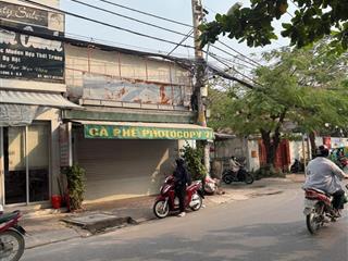 Bán đất mặt tiền có nhà sẵn cho thuê 18tr/tháng  đường hồ bá phấn  sát ga metro thủ đức