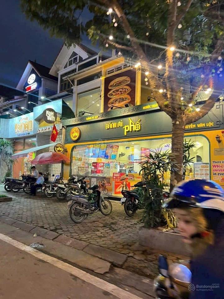 Cho thuê  sang nhượng mặt bằng kinh doanh phố tông đản