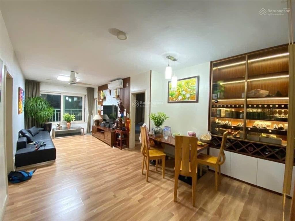 Bán chcc k35 tân mai, 8,35tỷ, 91m2, căn góc, 3pn, 2vs, full nội thất