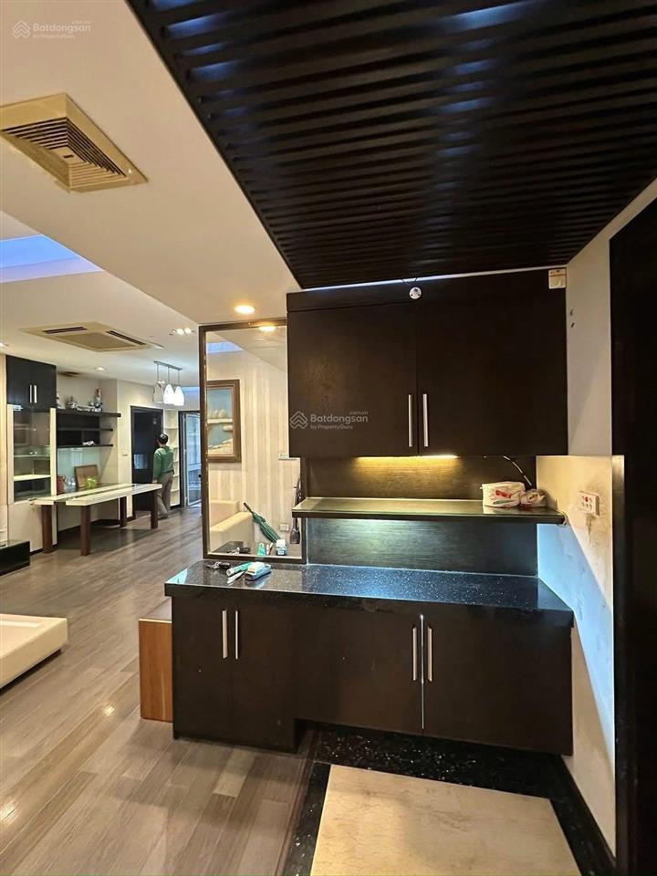 Bán chcc 3pn, 2wc, 95m2 tại nam đô complex, 609 trương định, giá 7,6 tỷ, có slot ô tô