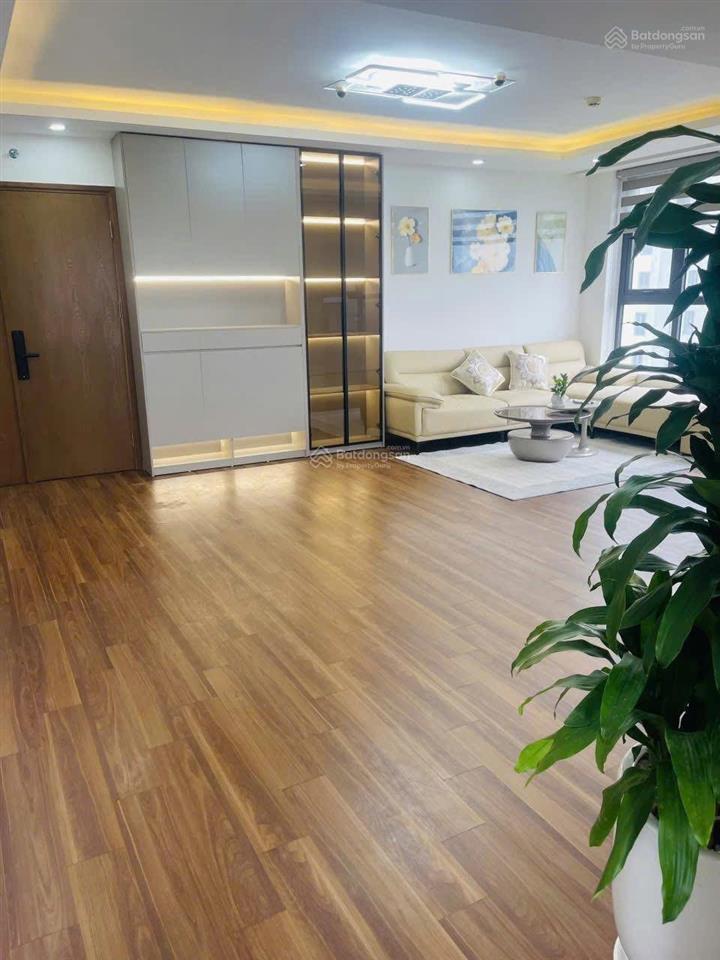 Bán chcc x2 đại kim, 5,9 tỷ, 77m2, 3pn ,2wc đã có sổ ,nội thất đẹp view hồ định công