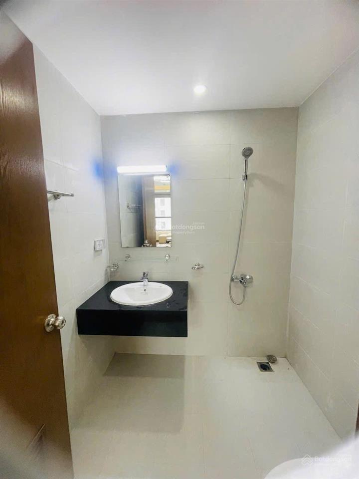 Bán chcc x2 đại kim, 5,9 tỷ, 77m2, 3pn ,2wc đã có sổ ,nội thất đẹp view hồ định công
