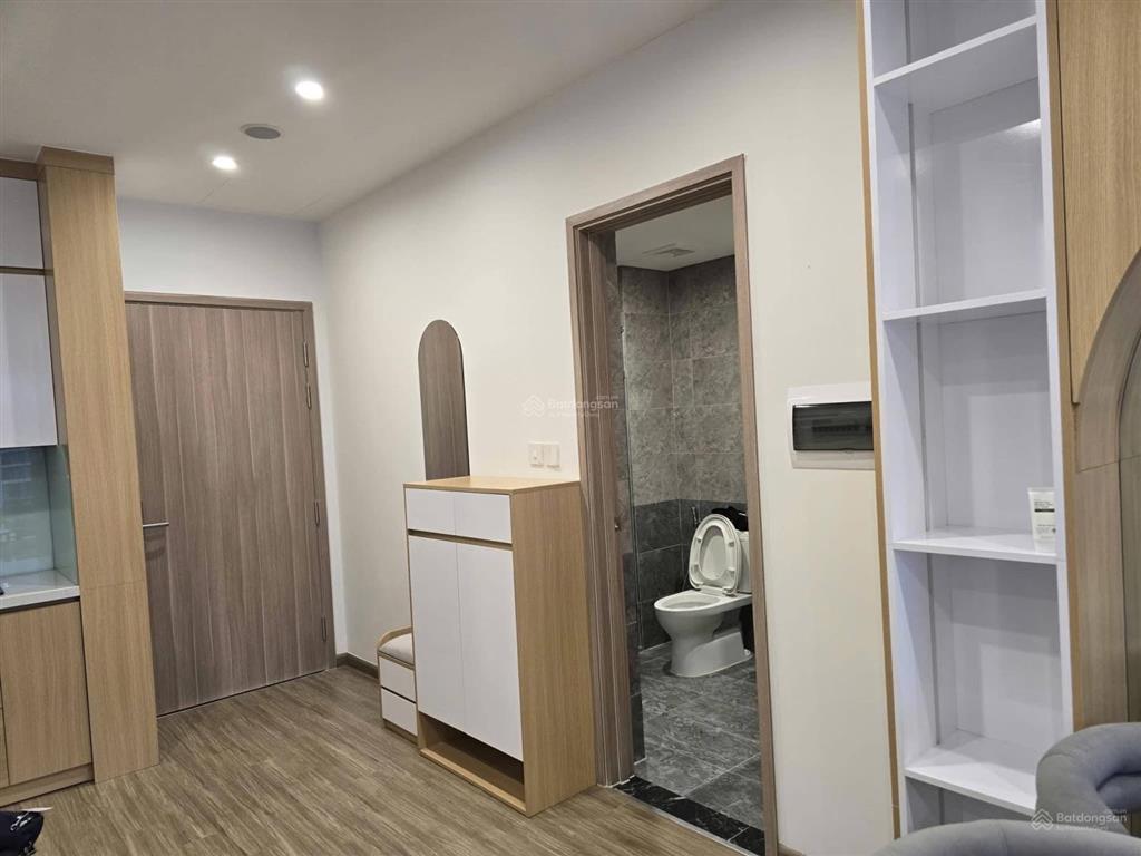 Bán chcc 3pn, 2wc tại smile building, nguyễn cảnh dị, 6,75 tỷ, 81m2, nội thất đầy đủ. sđcc