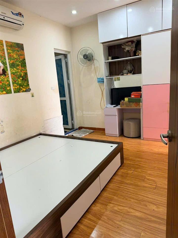 Bán chcc udic riverside 122 vĩnh tuy .dt 67m2 ,2pn,2vs ,giá 5,7 tỷ ,nội thất đầy đủ