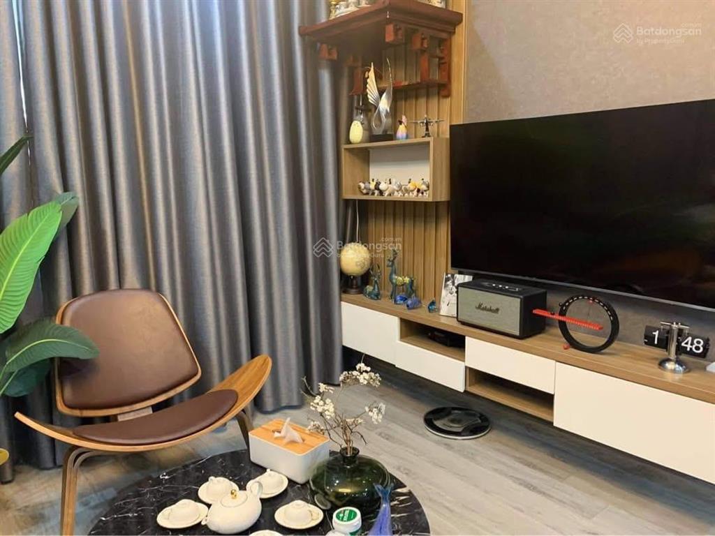Bán chcc tại the one residence  gamuda garden, giá 6,45 tỷ, dt 80m2 m2,2pn,2vs ,nội thất cao cấp
