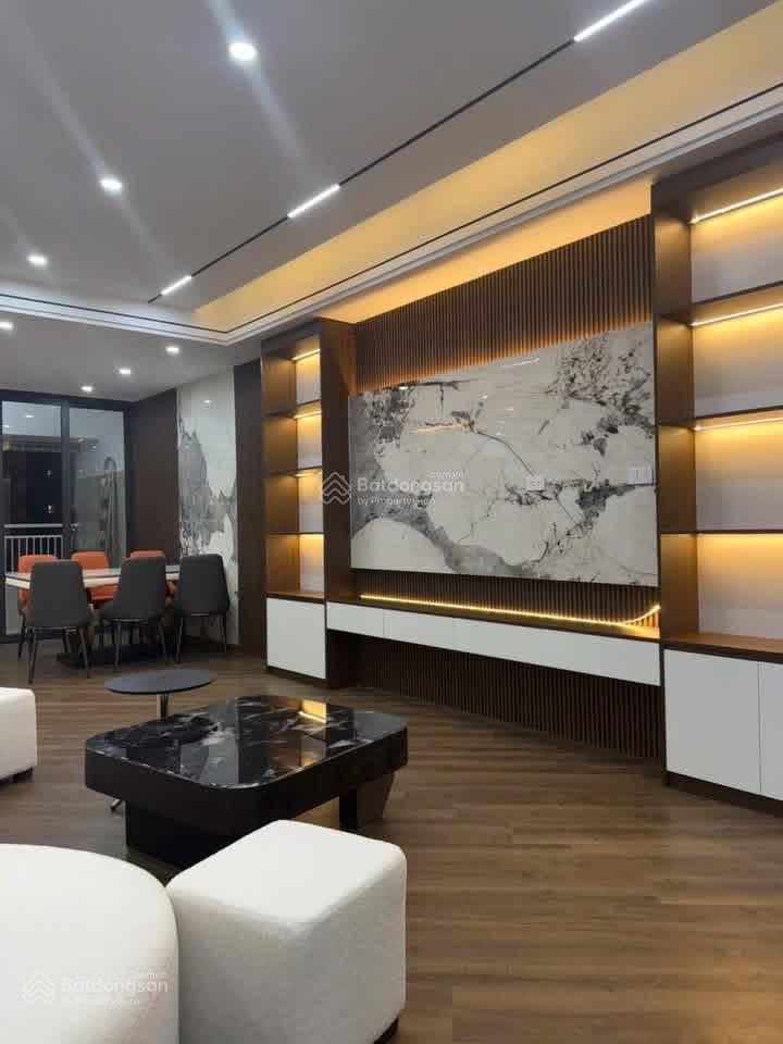 Bán chcc đại kim building, trần hoà, hoàng mai, dt 65m2, 2pn, giá 4,95 tỷ, sổ đỏ chính chủ