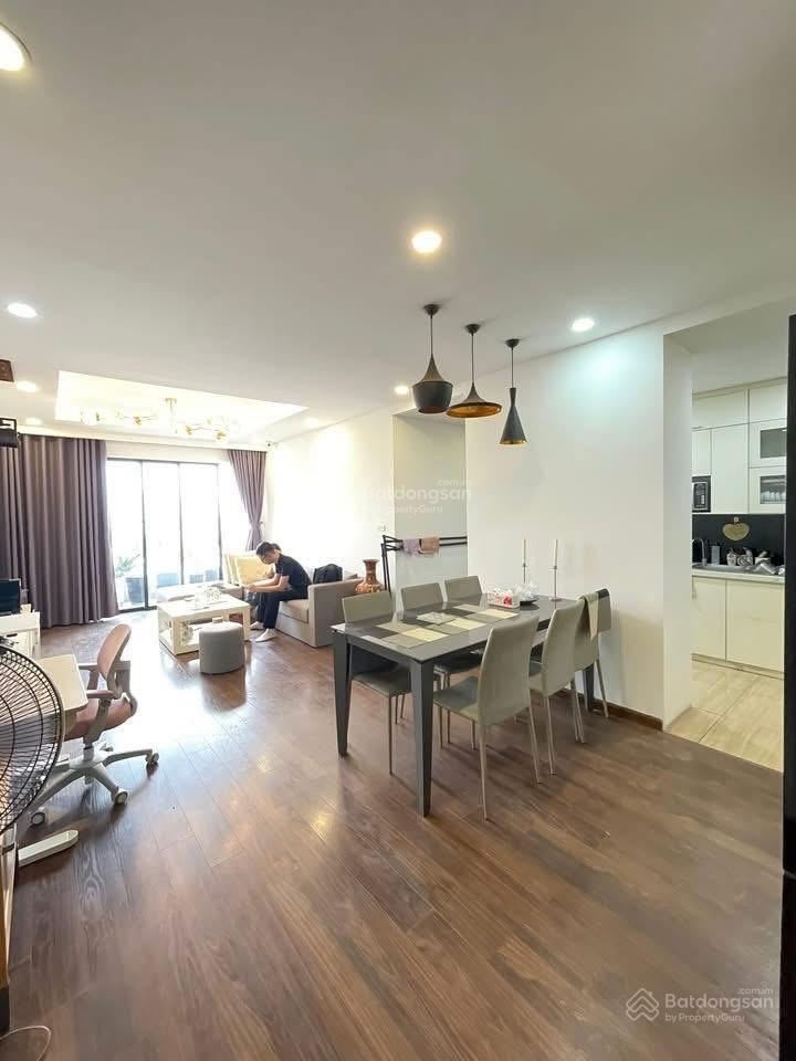 Bán chcc a1, 151 nguyễn đức cảnh, 5,55tỷ, 86m2, 2pn, 2vs, nội thất đẹp