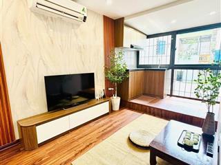 Bán cc 2pn + 2wc tại rose town 79 ngọc hồi, 4,95 tỷ, 55m2, hoàng mai, hà nội, tầng trung