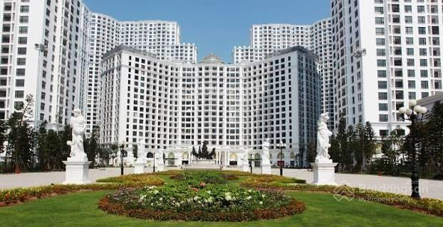 Bán chcc royal city nguyễn trãi ,dt143.5m2 ,3pn,3vs ,giá 18 tỷ ,căn góc thoáng đẹp