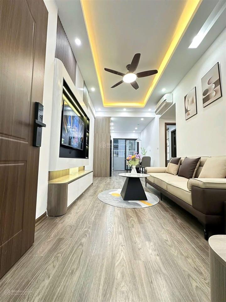 Bán chcc vinaconex 2 (cạnh kvkl) dt 50m2, 2pn, giá 3,6 tỷ, nội thất đầy đủ
