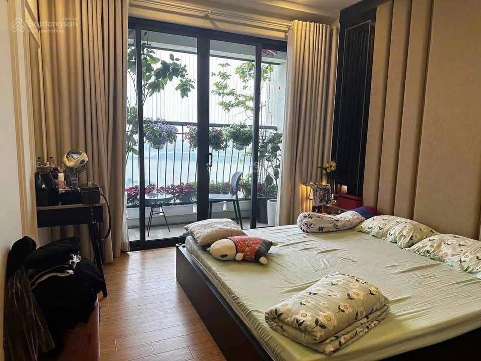 Bán chcc eco green city, 4,8 tỷ, 75m2, 2pn, 2wc, nội thất đầy đủ tại 286 nguyễn xiển