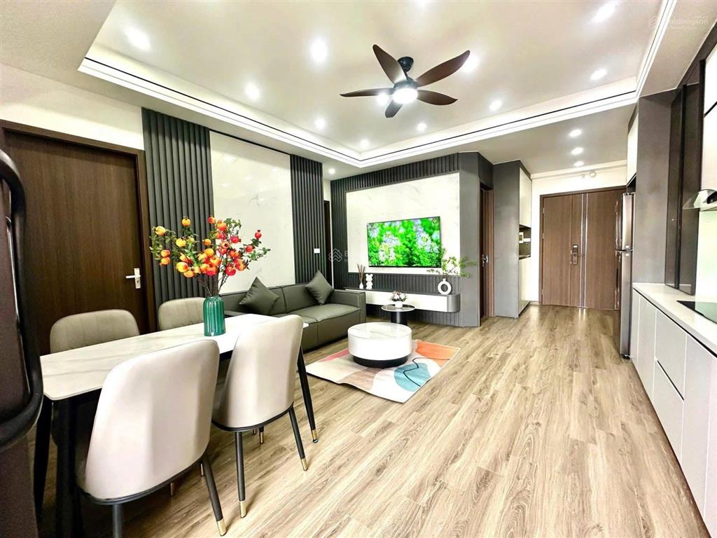 Bán căn hộ licogi 12, 6,95 tỷ, 110m2, 3pn, 2wc, 21 đại từ ,hoàng mai ,căn góc thoáng
