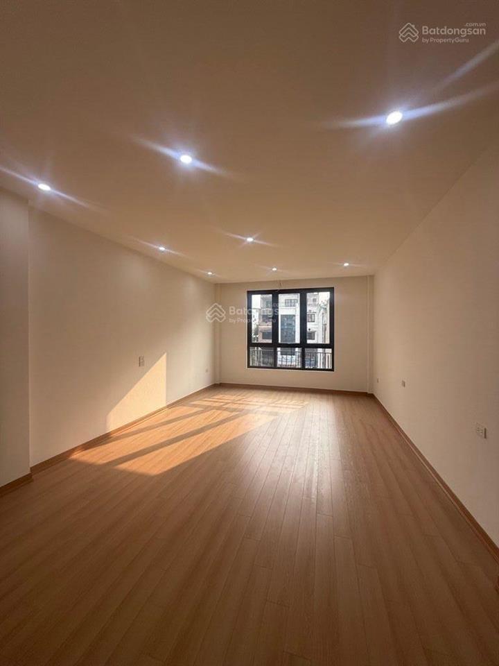 Chỉ 6.3 tỷ có nhà 5 tầng mới 38 m2 gia lâm dân xây kiên cố full nội thất cách ngã tư trâu quỳ 500 m