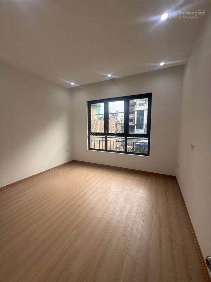 Chỉ 6.3 tỷ có nhà 5 tầng mới 38 m2 gia lâm dân xây kiên cố full nội thất cách ngã tư trâu quỳ 500 m