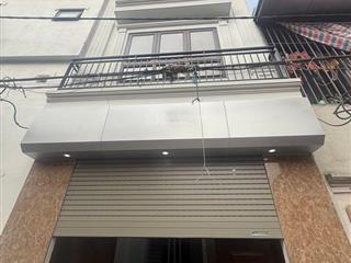 Nhỉnh 5 tỷ có nhà 4 tầng mới 40m2 gia lâm dân xây kiên cố full nội thất ô tô vào nhà ở ngay đón tết