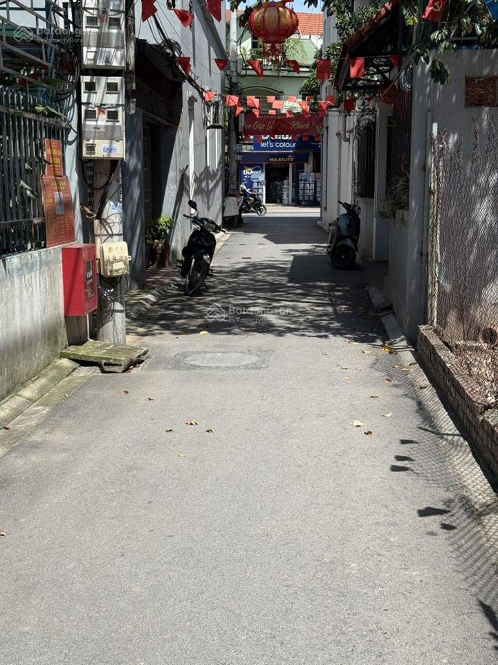 Nhỉnh 5 tỷ có lô đất 45m2 ở trâu quỳ khu vực đông sinh viên gần học viện nông nghiệp, gần vin 1