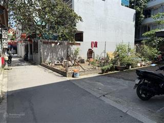 Chính chủ cần tiền bán gấp lô đất 45m2 chỉ 5.7 tỷ trâu quỳ sát học viện nông nghiệp 1, sát vin 1