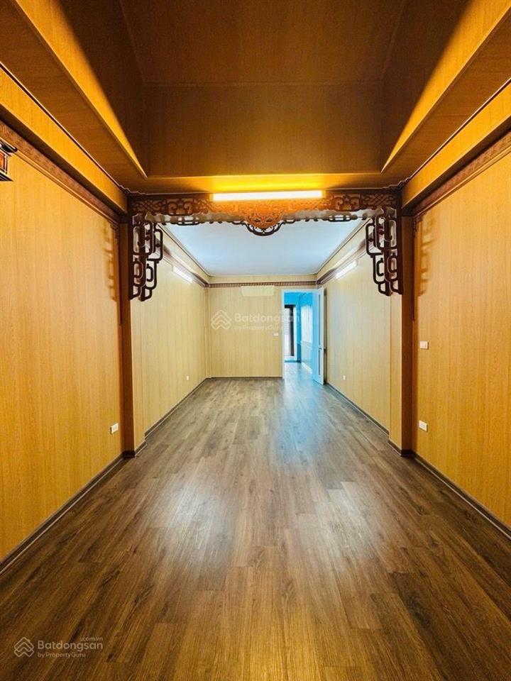 Khu vực thạch bàn còn 1 căn duy nhất 6.1 tỷ nhà 5 tầng ô tô tránh gần eon, cầu vĩnh tuy cấp 1,2,3