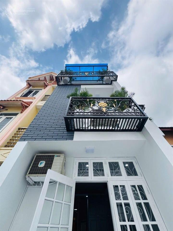 Khu vực thạch bàn còn 1 căn duy nhất 6.1 tỷ nhà 5 tầng ô tô tránh gần eon, cầu vĩnh tuy cấp 1,2,3