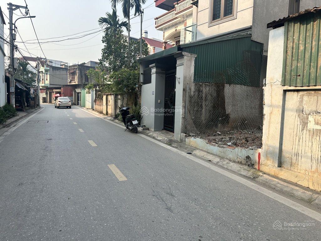 Nhỉnh 5 tỷ có lô đất ở mặt phố kinh doanh buôn bán sầm uất, nói không với quy hoạch đa tốn gia lâm