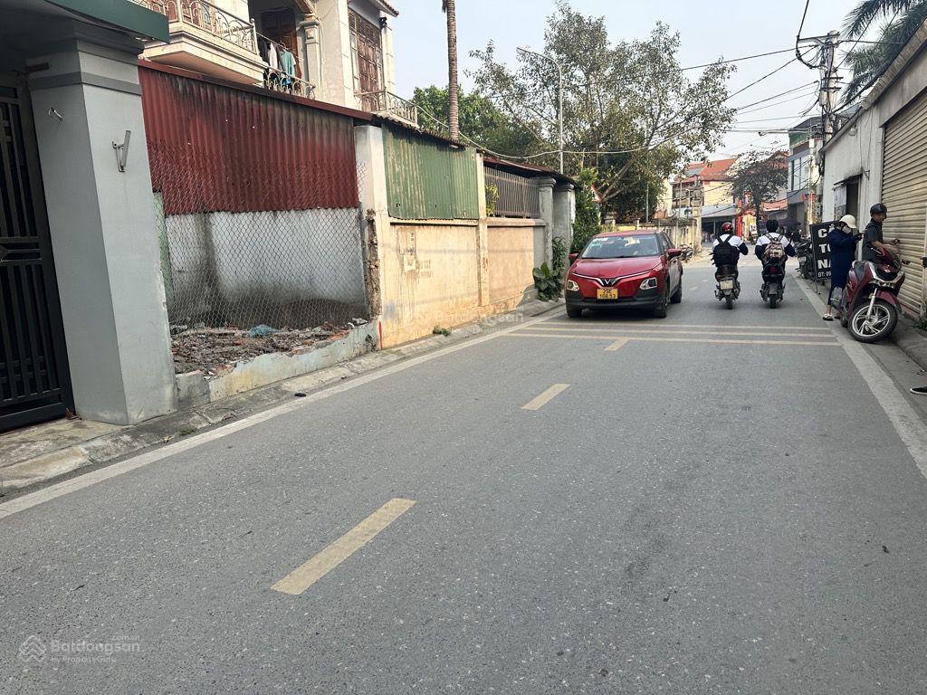 Nhỉnh 5 tỷ có lô đất ở mặt phố kinh doanh buôn bán sầm uất, nói không với quy hoạch đa tốn gia lâm