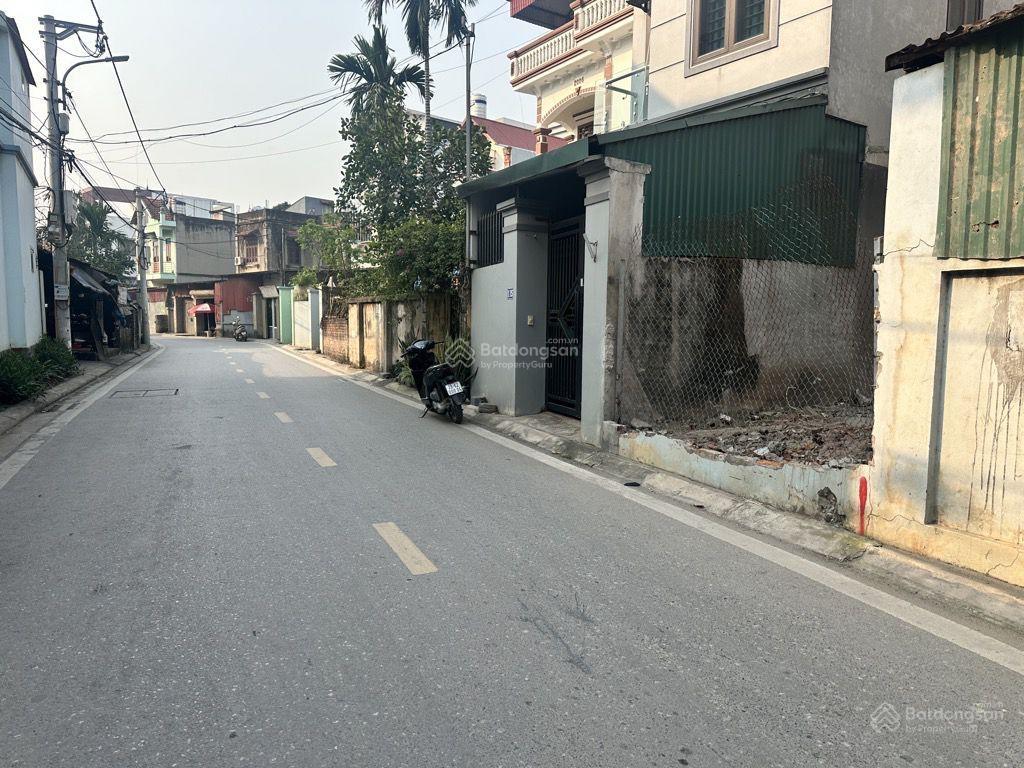 Nhỉnh 5 tỷ có lô đất ở mặt phố kinh doanh buôn bán sầm uất, nói không với quy hoạch đa tốn gia lâm