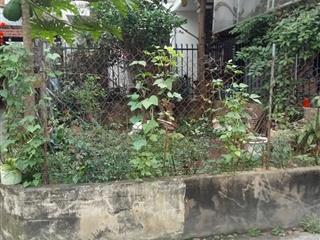 Cả khu vực thạch bàn có 1 lô duy nhất giá nhỉnh 4 tỷ đường trước nhà ô tô tránh ib nhanh để sở hữu